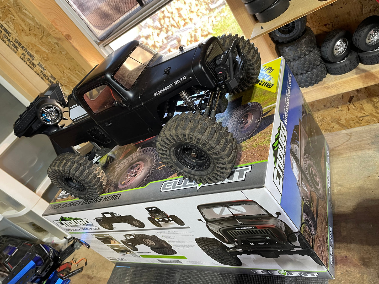 1/10 4WD Enduro Trail Truck, Ecto Black RTR