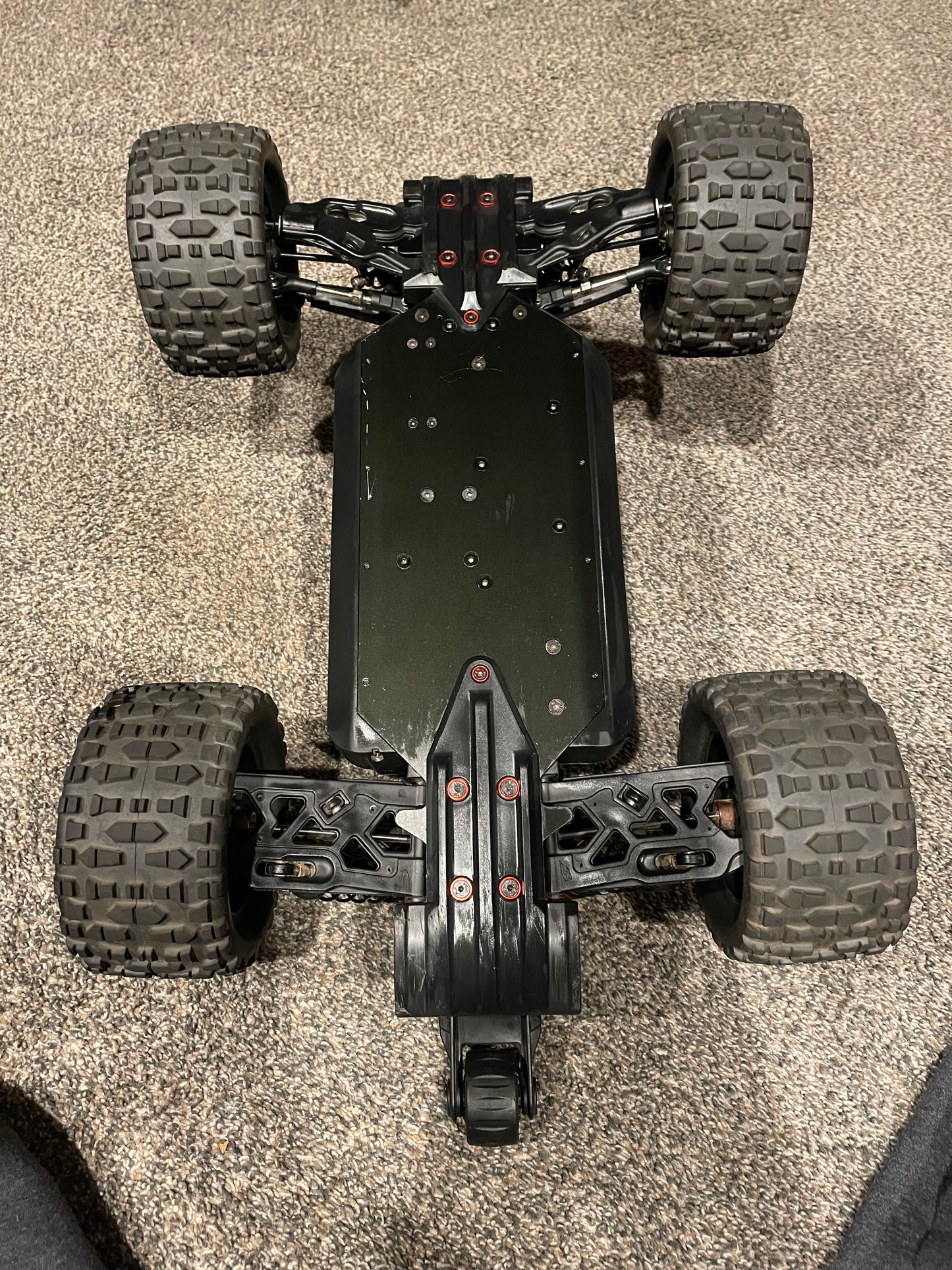 Sketer XP 1/10 4WD 4S Brushless RTR Monster Truck (4s Lipo battery included!)