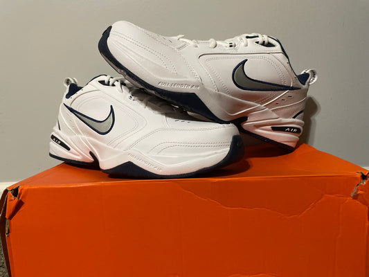 (NEW) Nike Air Monarch IV White Navy 13M small box damage