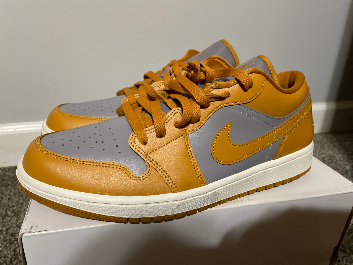 (NEW) Size 11.5W 10M Air Jordan 1 Low Cement Grey Chutney