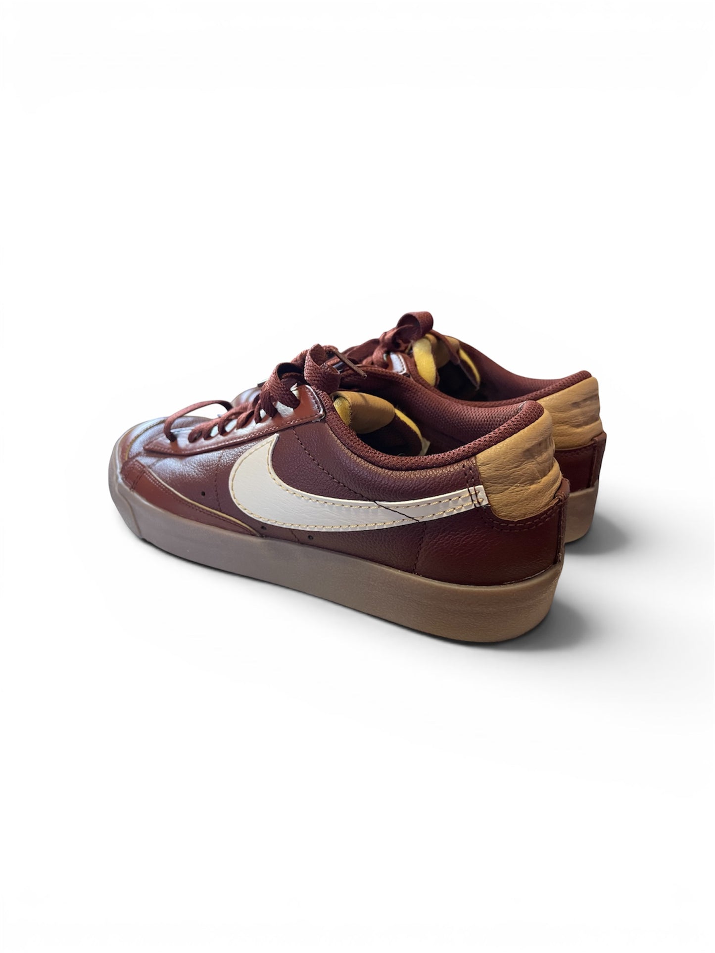 NEW 9.5M Nike Blazer low '77 EMB Inspected by Swoosh Oxen NO ORG BOX!!!