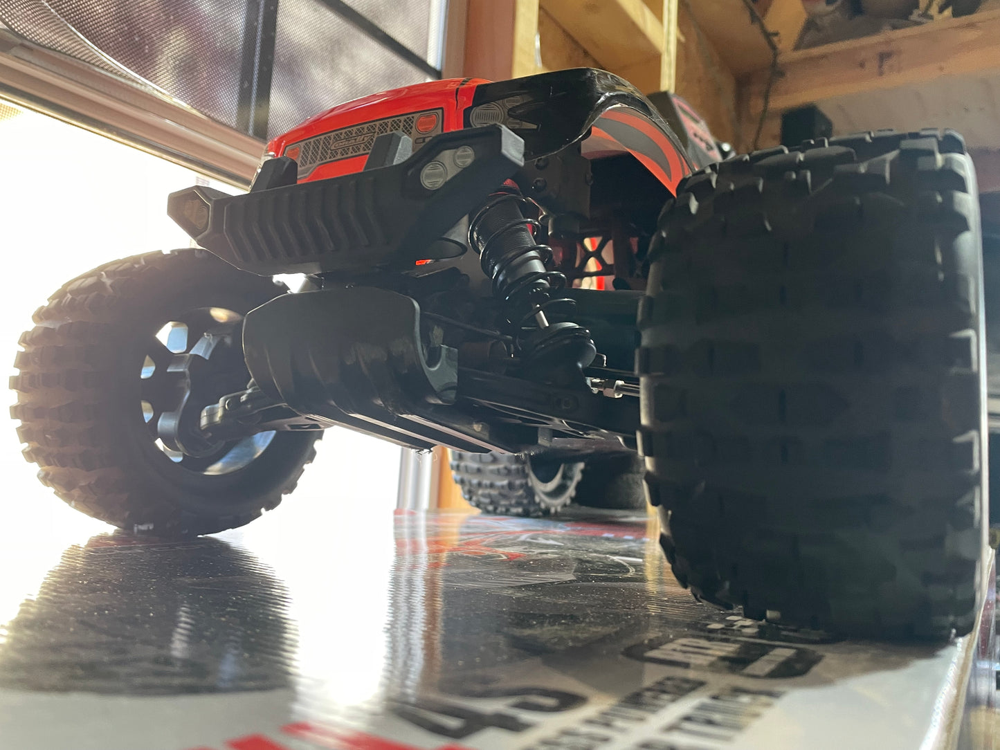 Sketer XP 1/10 4WD 4S Brushless RTR Monster Truck (4s Lipo battery included!)