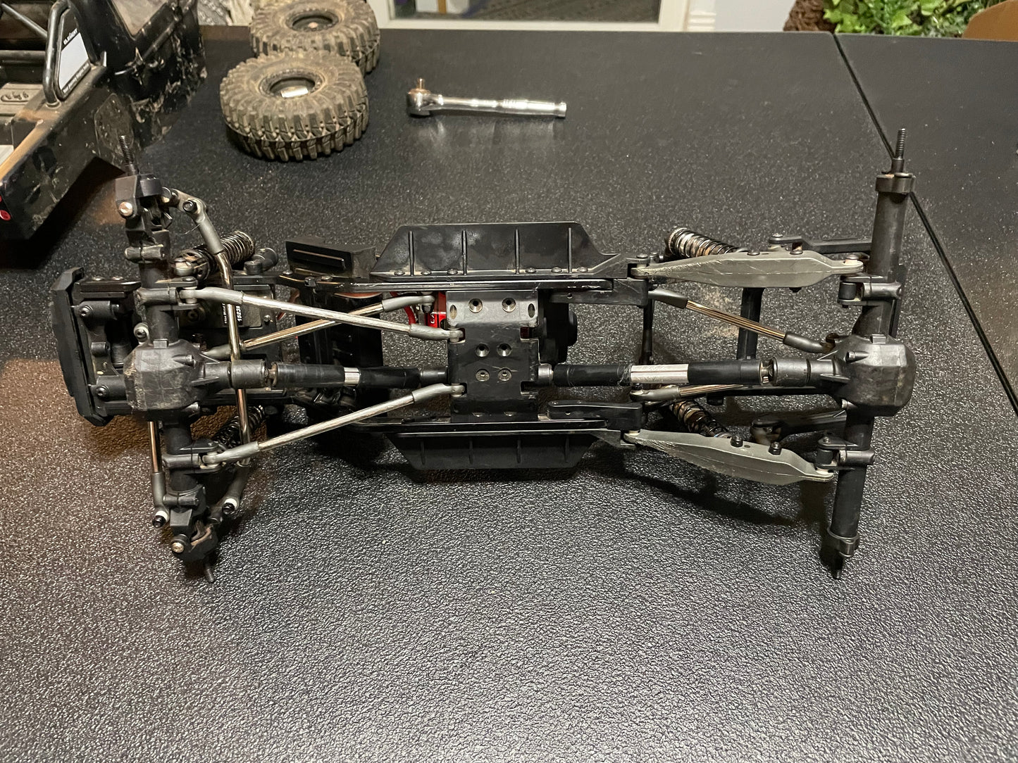 1/10 4WD Enduro Trail Truck, Ecto Black RTR