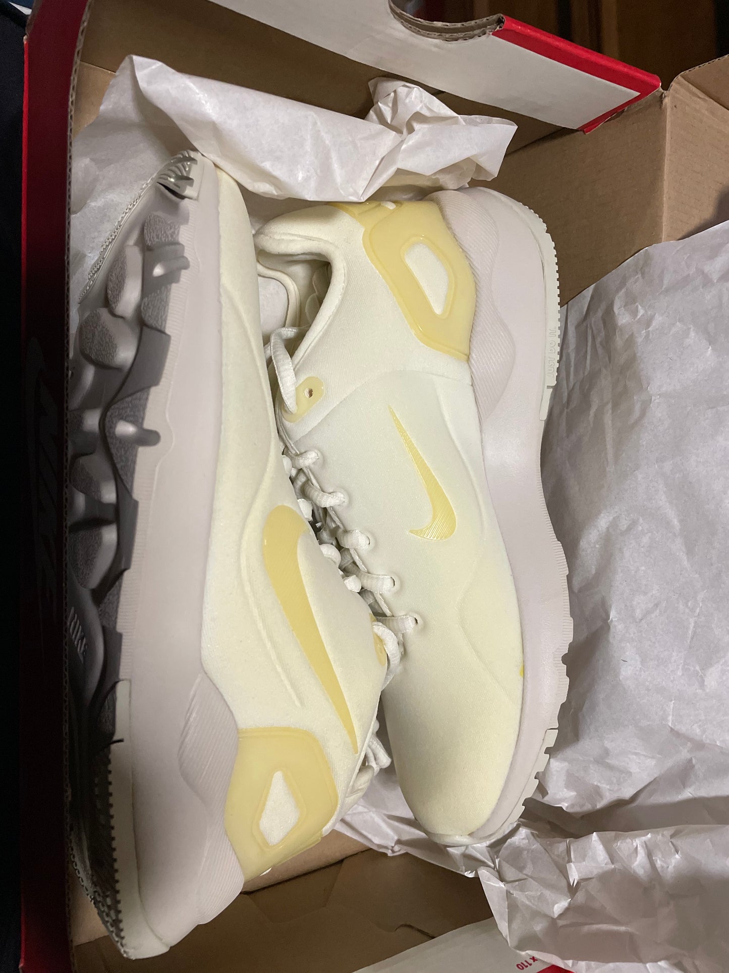 Size 7w Wmns Nike LD Runner Lw NEW WITH BOX!!