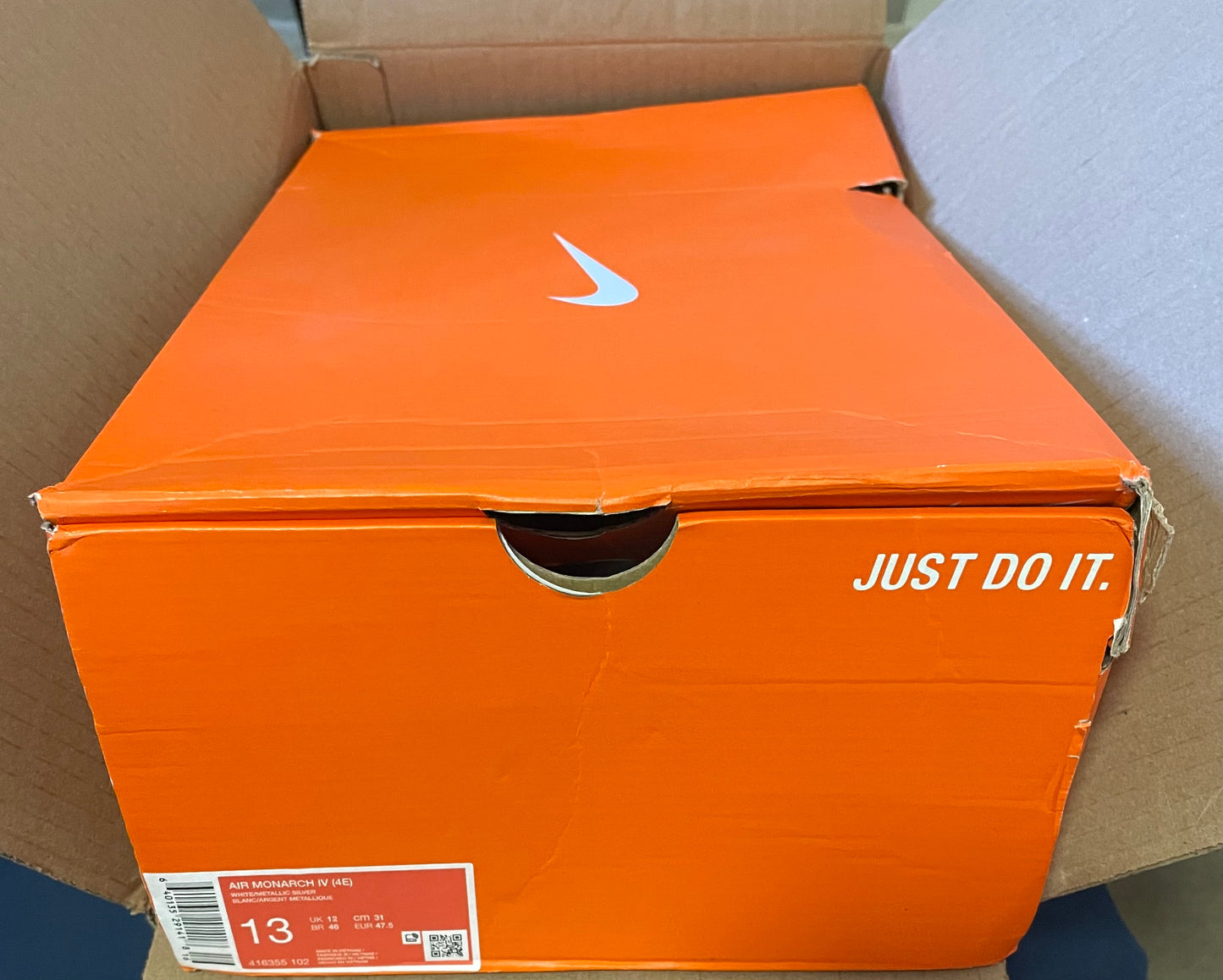 (NEW) Nike Air Monarch IV White Navy 13M small box damage