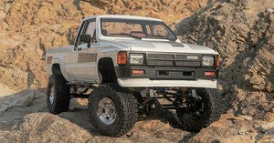 RC4WD Trail Finder 2 "LWB" RTR w/ 1987 Toyota XtraCab Hard Body Set (White)